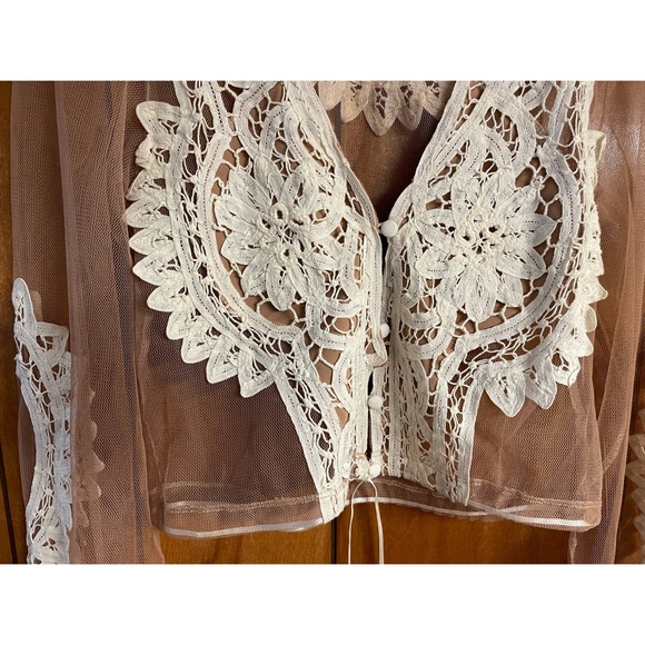 Rare For Love and Lemons Penelope Lace Sheer Crop Top M - Picture 11 of 15